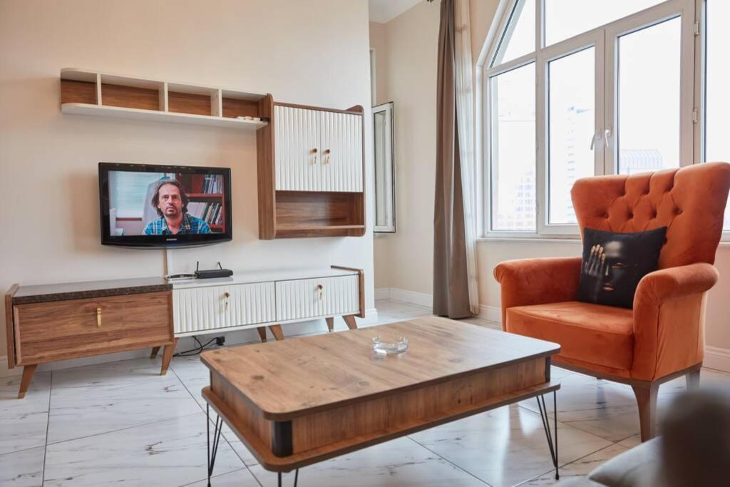 Taksim Square Apartment, Great View, Luxury Istanbul Eksteriør billede