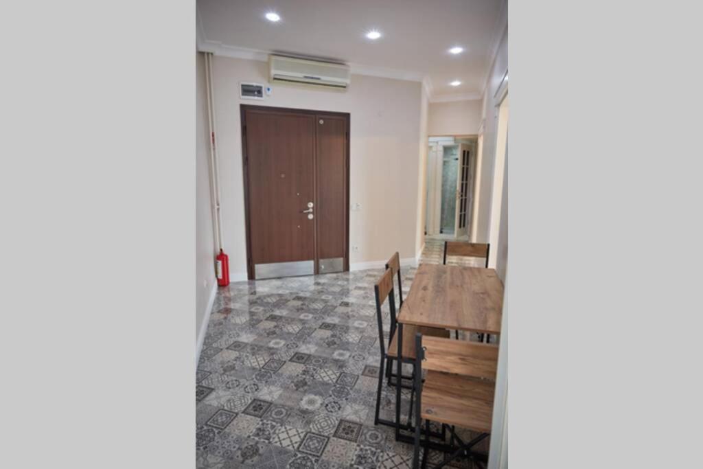 Taksim Square Apartment, Great View, Luxury Istanbul Eksteriør billede